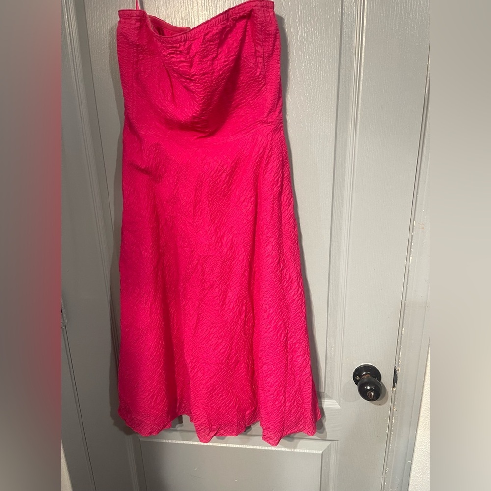 Vibrant Pink Strapless Dress j Crew size 6 100 % cotton